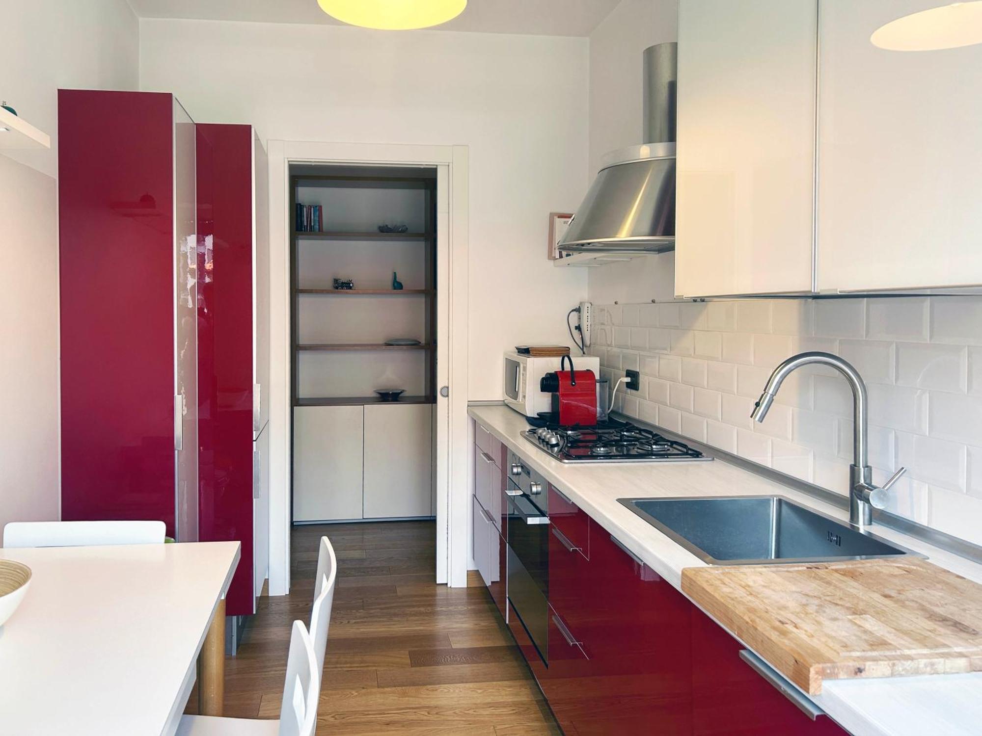 Comfortable Apartment In The Heart Of Lecco Esterno foto